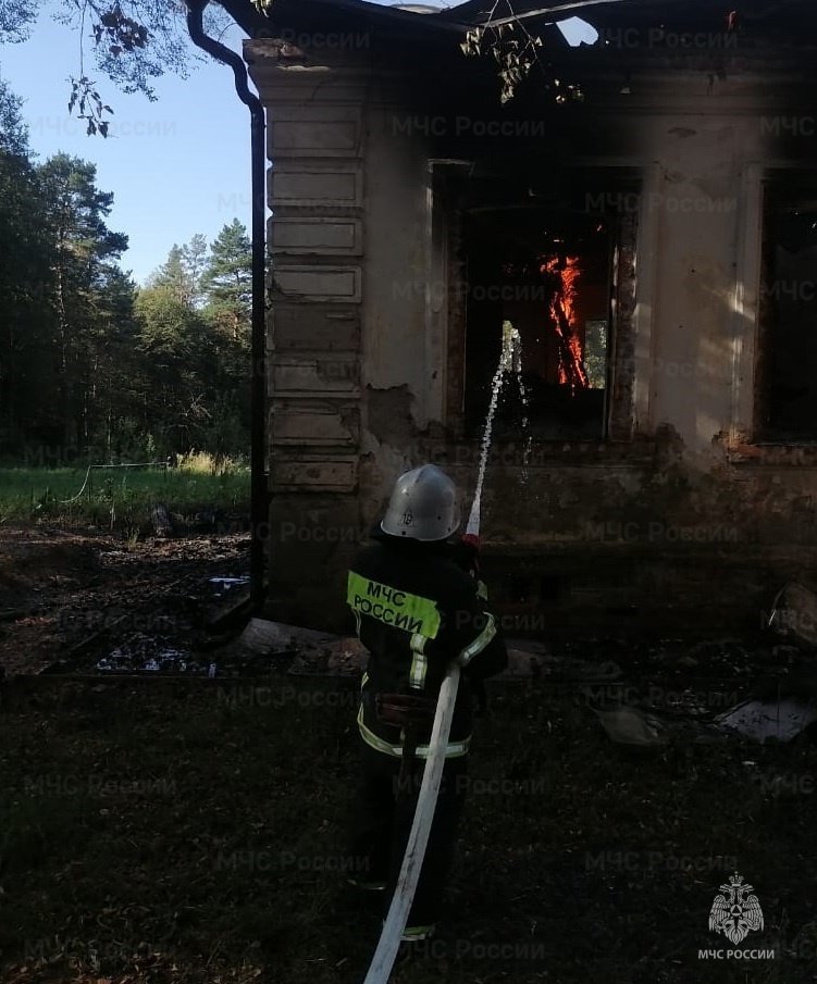 Пожар в Мещовском районе, д. Трухино, ул. Речная