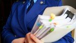 По требованию прокуратуры Мещовского района снесен потенциально опасный объект